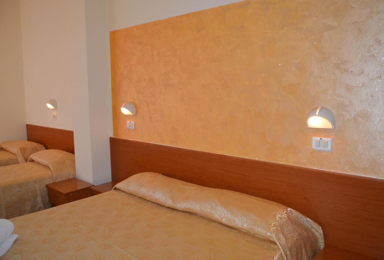 Hotel Karin Marebello المظهر الخارجي الصورة