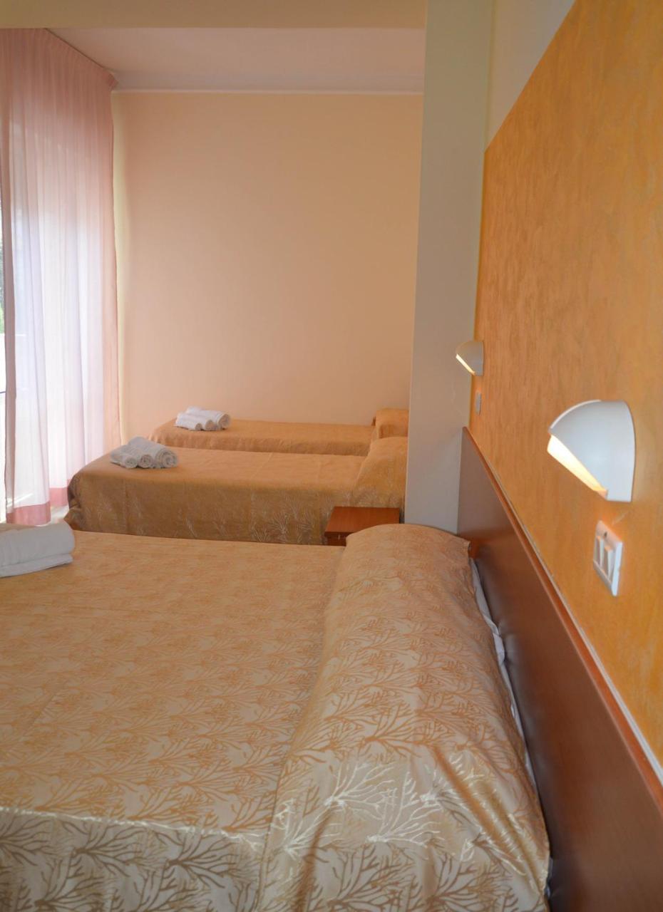 Hotel Karin Marebello المظهر الخارجي الصورة