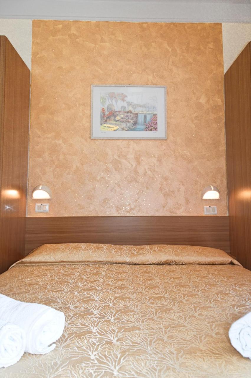 Hotel Karin Marebello المظهر الخارجي الصورة